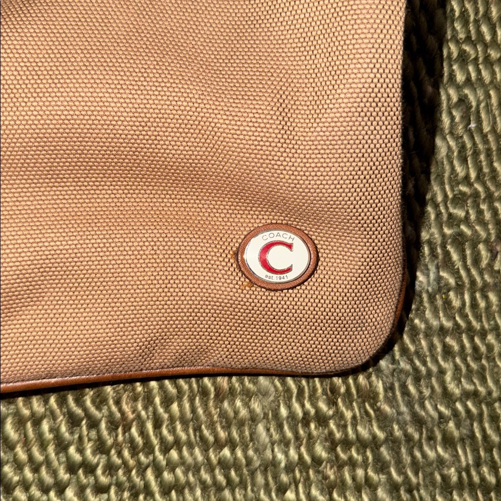 Coach Classic Tan Canvas Shoulder Bag - Picture 2 of 4